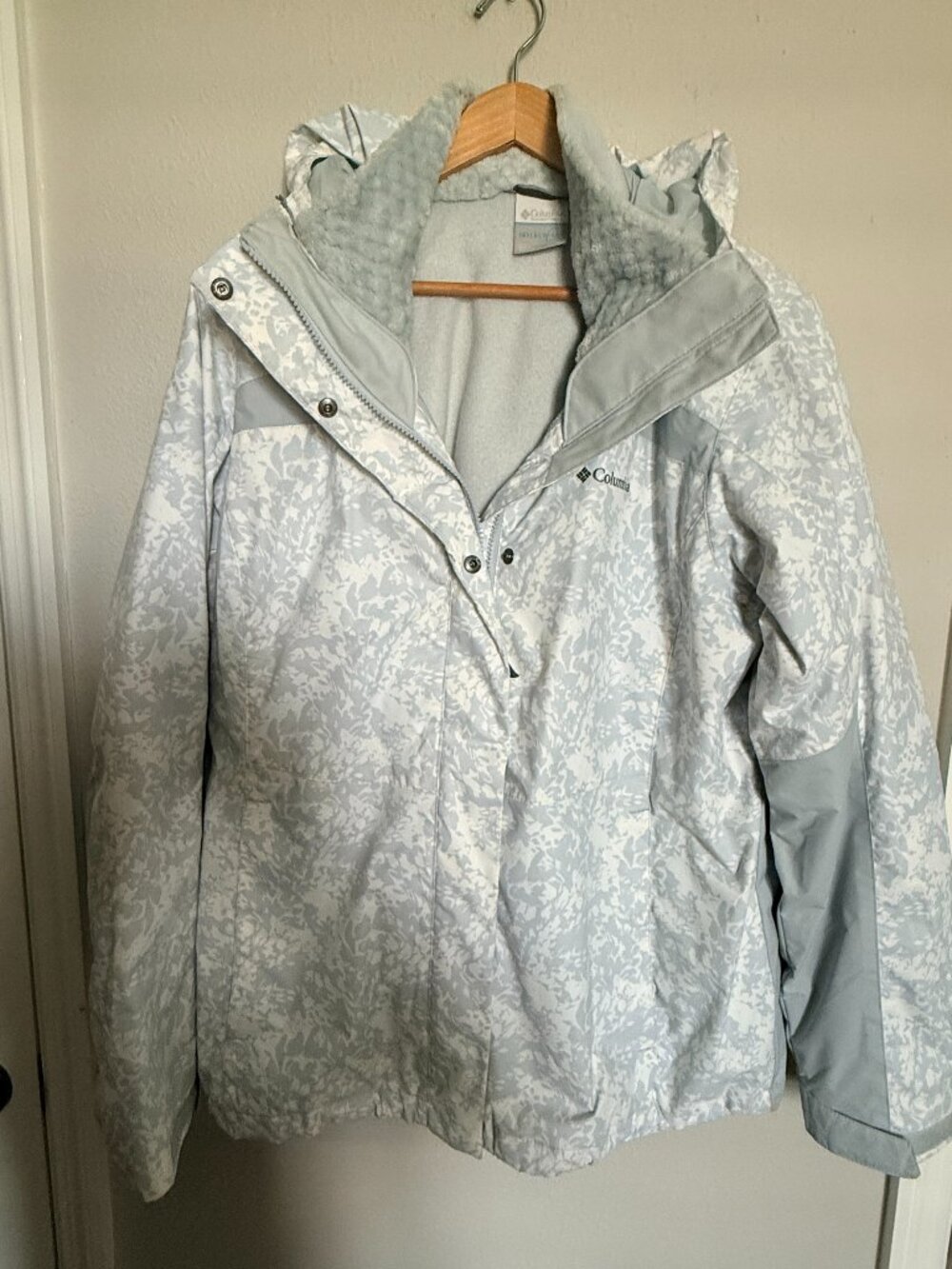 •COLUMBIA Interchangable Puffer Jacket-XL